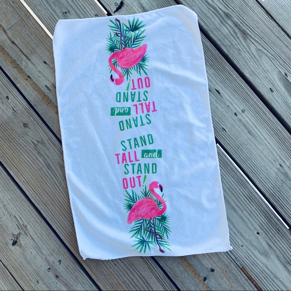 NWOT Flamingo Stand Tall & Stand Out Kitchen Towel